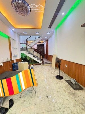 nhà giá tốt bay nhanh - hàng xóm hiệp thành city - 4x13m - 3 tầng chỉ có 4.85 tỷ bl