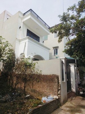 bán nhà cự đà - đặng xá - gia lâm 3 tầng - oto 82m2 giá hợp lý