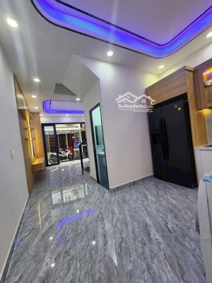nhà 2 tầng - mới full nội thất - 32m - chỉ 4,98tỷ