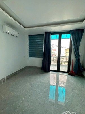 cuối năm xoay vốn gấp bán nhà 51m2 shr hẻm 5m xây 2 lầu dương bá trạc, q8.gần tiểu học rạch ông