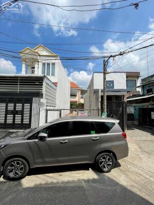 Đất thổ cư đường Phạm Văn Đồng ngã tư Linh Xuân, Thủ Đức