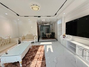 chính chủ bán căn nhà nguyễn lương bằng - đống đa vị trí đắc địa khu vực hiếm nhà bán dân trí cao