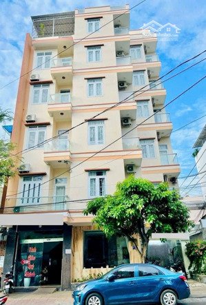 bán tòa nhà 6 tầng 1 tum căn góc 2 mặt tiền đường lý nam đế phường nam nha trang