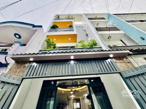 cần bán gấp nhà sư vạn hạnh-p12-q10,gần vạn hạnh mall.giá 4tỷ 550tr/80m2,đang cho thuê 25tr.