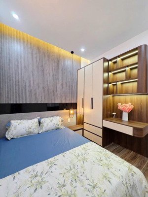 tôi chính chủ cần bán nhà 3 tầng mặt tiền nguyễn tường phổ, hòa minh ,liên chiểu