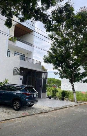 tôi chính chủ cần bán cặp võ văn đồng, hòa hải, ngũ hành sơn