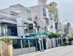 nhà mới, xe 7 chỗ ngủ trong nhà, phú thuận, 5x14m, 4 tầng chỉ 9 tỷ x