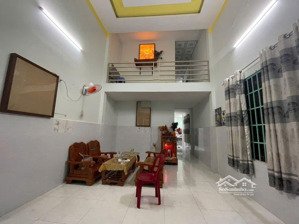 nhà 1 trệt + 1 lững đẹp vĩnh phú kiên cố, 3pn, sân rộng- gần ql13, đối diện cty tân hiệp phát.