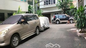 lạc long quân, tặng nội thất, ngõ thông ra võ chí công, 45m2, 12 tỷ