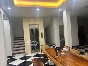 biệt thự văn phú 217m mt 10m không lỗi thang máy giá đầu tư 36,8 tỷ