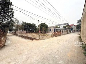 chính chủ e cần bán 100m2 trục chính phú hạ, kim anh