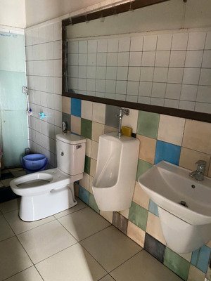 cho thuê phòng siêu phẩm mặt tiền đường phạm văn đồng gần sân bay tân sơn nhất- gía 6,5tr/ tháng