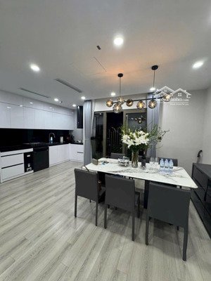 bán nhanh căn hộ 3pn, 2wc tại home city - trung kính complex, 105 triệu / m2, dt 97.6 m2, cầu giấy.