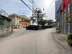 cần bán nhà 5t gần bxe yên nghĩa, ra ngõ ô tô tránh. dt 32m2, 100m ra quốc lộ 6 mở rộng. giá 6,5 tỷ