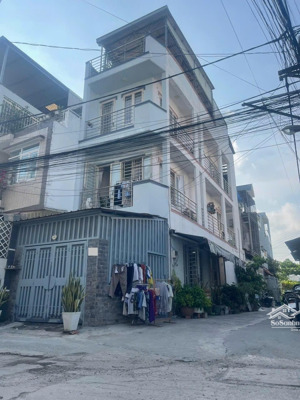 nhà 4 tầng 62m2 lô góc 2 mặt tiền ngay cầu bình lợi giá 7.9 tỷ