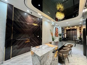 víp khương đình -nhà đẹp đón tết -khu vực hiếm nhà bán 55m 6 tầng thang máy giá chỉ 13,5 tỷ