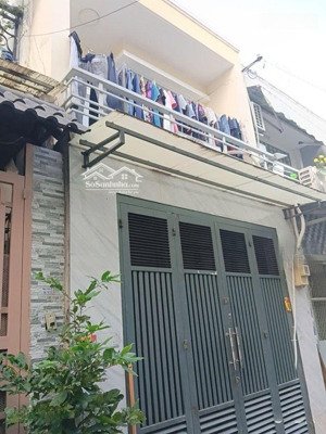 hẻm ô tô ngủ trong nhà 6 mét sát mặt tiền khu vực trung tâm