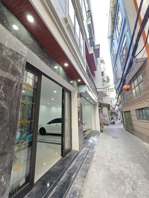 bán nhà phố lụa hà đông 6 tầng thang máy, gara oto full nt, vị trí đẹp hiếm có khó tìm. giá 14.2 tỷ