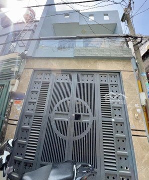 hẻm 3m phú thọ hoà, 2 tầng, dt: 4 x 12.5 (48m2), vuông vứt shr, hoàn công chuẩn, hơn 5t xíu