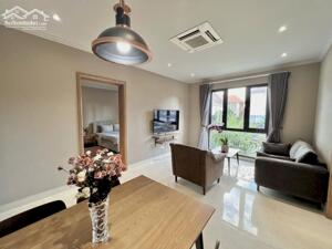 CHO THUÊ CĂN HỘ 2 PHÒNG NGỦ FULL NỘI THẤT, BAN CÔNG THOÁNG – NGÔ BỆ, P13, TÂN BÌNH – GẦN ETOWN & LOTTE MART