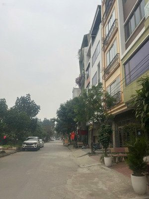 chỉ hơn 8 tỷ đã có lô đất dv yên nghĩa - hà đông. xây ở hay kinh doanh dòng tiền quá tuyệt vời.