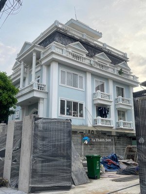 nhà mới đón tết ngay gigamall, phạm văn đồng gần sông 250m2 5 tầng, hiếm nhất khu vực hcm