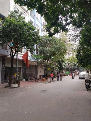 rẻ nhất kđt văn khê -- f0 đẹp không lỗi -- view siêu thoáng -- giá ngon