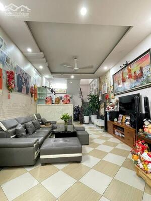 Bán nhà Kim Giang, Hoàng Mai, 10m Ô tô, nở hậu nhẹ, 54m2, 11.6 tỷ(CTL)