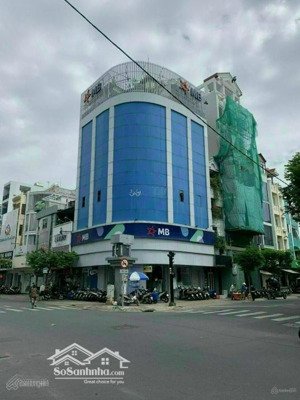 siêu hiếm! bán gấp góc 2 mặt tiền hai bà trưng-dt: 13x17m- hầm 7 tầng- hđt:500tr/th- giá 112 tỷ tl