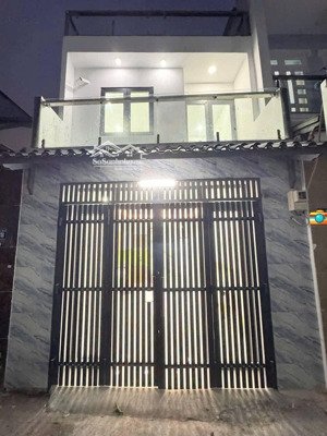 kẹt tiền bán nhanh nhà q10 giá sốc 3tỷ680, dọn vào ở ngay, hxh, vị trí đẹp, lh ngay