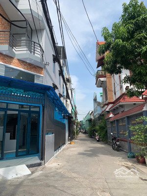 bán nhà lô góc quận bình tân - 5x15m - 4 tầng - giáp tân phú - sổ hồng riêng