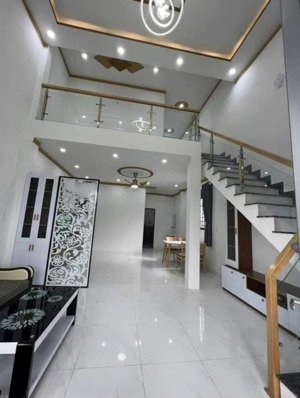 cần bán gấp căn nhà cầu bà hom, tỉnh lộ 10, bình tân giá chỉ 1 tỷ 750