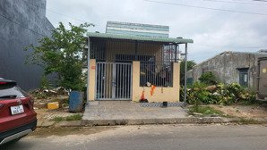 bán cấp 4 gát lửng đẹp tại thạch sơn 1,đang cho thuê 8tr /1 th sát 9 tòa chung cư ecohom.