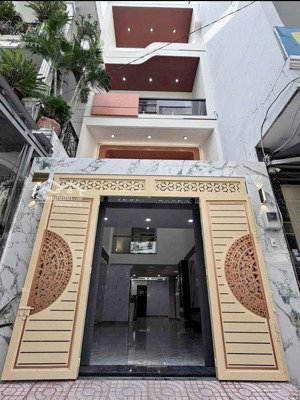 tôi bán nhà 2 tầng dt 64m2 tại trần quang diệu, p14, q3, cách th trương quyền 5p, giá 3,99 tỷ