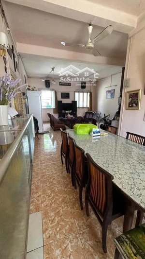 bán nhà mặt tiền trường sơn quận 10 - 203m2 - 3 tầng - 48.5 tỷ - dòng tiền 600 triệu/năm