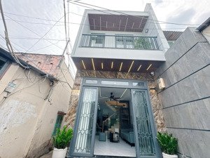 nhà mới full nội thất-ngay chợ tân quy, quận 7-giá 6,2 tỷ (còn thương lượng)