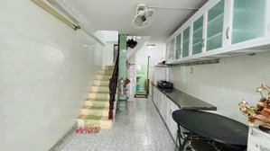 3 tầng- 35m2- hẻm 377 lê quang định p5 bt- 5,69 tỷ