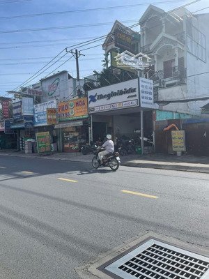 mặt tiền nguyễn ảnh thủ . q12.tch ngang 4,5m . 3 tầng. ht(135m2). kd đỉnh .giá 14,986 t.ỷ .