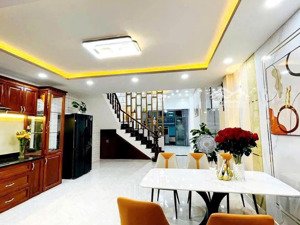 bán nhà đường lam sơn, quận tân bình, giá: 3 tỷ 500 triệu/60m2, sổ hồng riêng, lh 