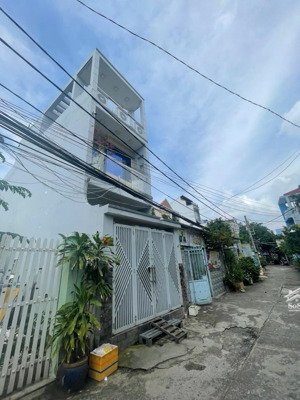 nhà hxh lưu hữu phước diện tích khủng 5,6x27m, 1 trệt, 1 lửng, không qh, 10,5 tỷ còn tl đậm