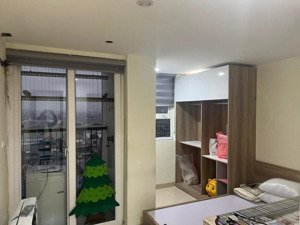 bán căn chung cư full nội thất hộ khẩu ngọc hồi. chỉ hơn 3 ty