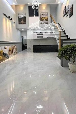 nhà xây mới sổ hồng - bình tân - hẻm 1/ oto - cách tên lửa 5p - giá 1 tỷ 7