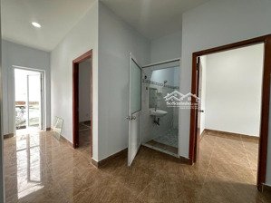 bán nhà 1 trệt 2 lầu,hẻm xe hơi, gần trường mầm non hoa phượng,phường linh xuân,thủ đức