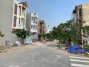 cơ hội đầu tư bds liền kề vinhomes grand park quận 9 chỉ nhỉnh 2 tỷ ngay nguyễn xiển shr