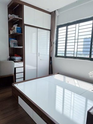 chính chủ bán căn hộ 3 ngủ toà raibown linh đàm sổ đỏ chính chủ