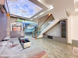 hot bán nhà giá rẻ mới huỳnh tấn phát, 4l, 5x16, 8tỷ5