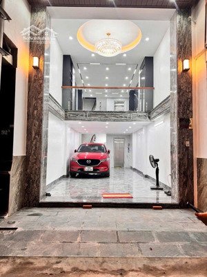 bán nhà ngõ 750 kim giang - vị trí đẹp lô góc - nhà ra oto 15m - nhà dân xây chắc chắn