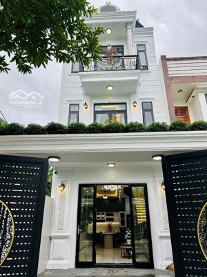 nhà giá ngộp 4tỷ130 diện tích 92,9m2 lương định của-quận 2 đang cho thuê 24tr/th gần mầm non hoạ mi