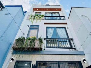 siêu hot 2pn- 2tỷ 400tr , nhà đẹp 22m2 phạm văn chiêu p9 gò vấp , tặng full nt như hình , shr