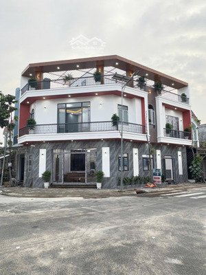 bán nhà tại tân hiệp, 4,9 tỷ, 92,5m2, 3pn, 3wc, đẹp, nhiều tiện ích